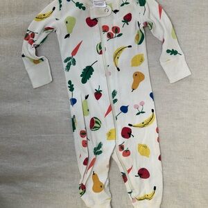 Hanna Andersson 6-12months White Fruit Print Kids Footie Pajamas
